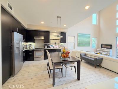 W Artesia Square, Gardena, Califórnia 90248, Estados Unidos