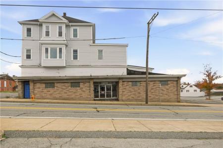 42 Main Road, Tiverton, Rhode Island 02878, USA