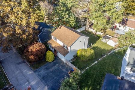 99 Hill Top Drive, Johnston, RI 02919, USA