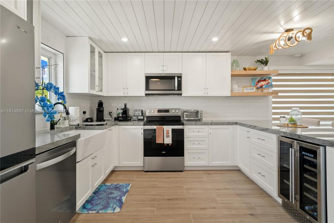 139 Marina Ave, Key Largo, Florida 33037, Estados Unidos