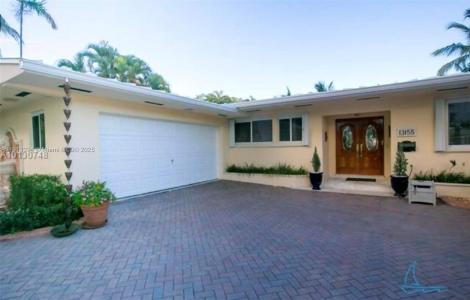 13155 Arch Creek Ter, North Miami, Florida 33181