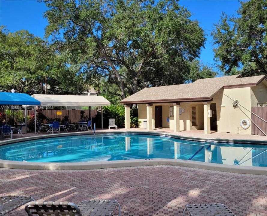 4543 S Carambola Cir S 27268, Coconut Creek, Floride 33066, États-Unis