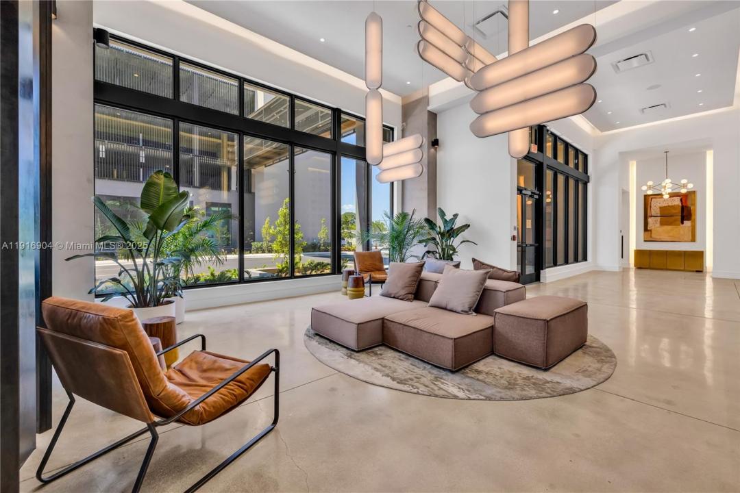 3801 N Dixie Hwy 115, Oakland Park, Flórida 33334, Estados Unidos