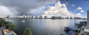 17878 N Bay Rd 507, Sunny Isles Beach, Floryda 33160, USA
