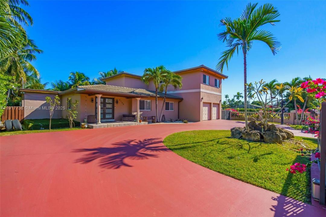 3135 SW 80th Ave, Miami, Florida 33155