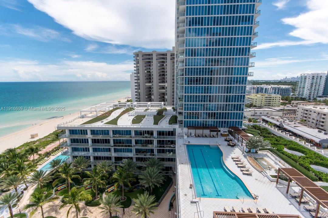 6801 Collins Ave PH06 (Deed PH 10), Miami Beach, Florida 33141, Estados Unidos