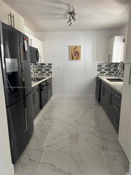 9635 Haitian Dr, Cutler Bay, Florida 33189