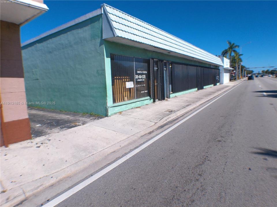 1051 NW 119th St, North Miami, Florida 33168