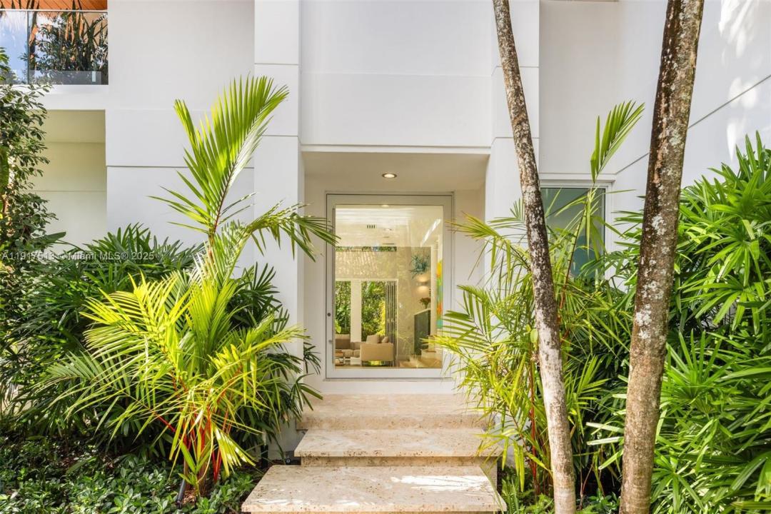 7150 W Lago Dr, Coral Gables, Florida 33143, HOA KỲ