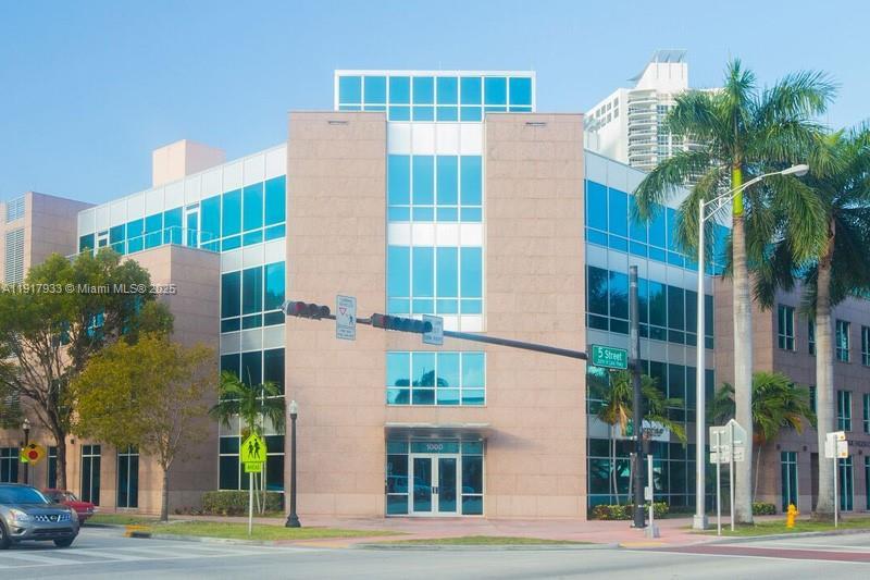 1000 5th St 304, Miami Beach, Floryda 33139, USA