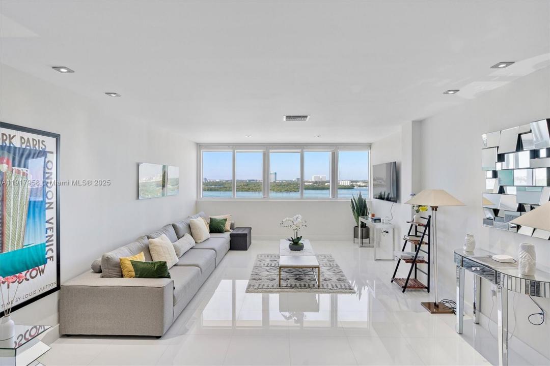 10275 Collins Ave 1523, Bal Harbour, فلوريدا 33154, الولايات المتحدة
