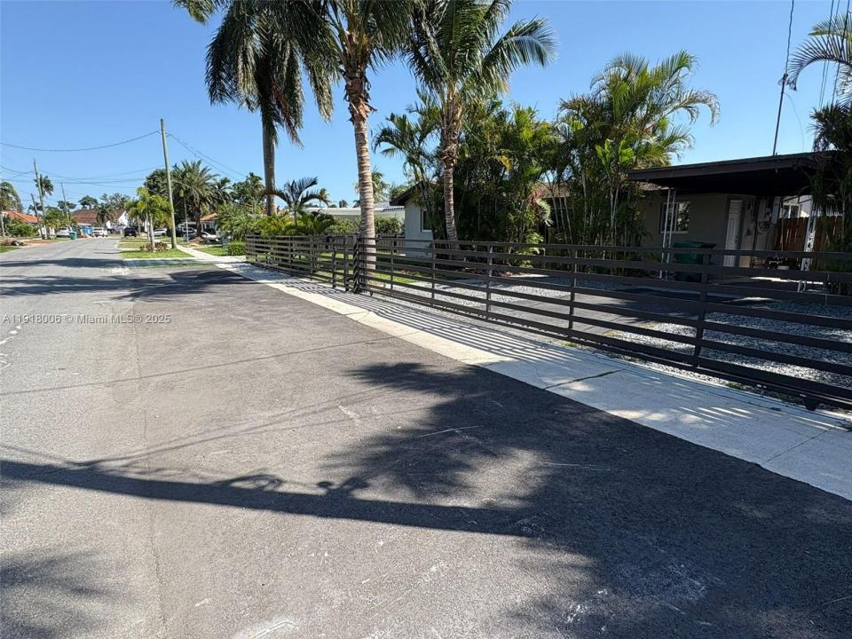 963 Nautilus Isle, Dania Beach, Flórida 33004, Estados Unidos