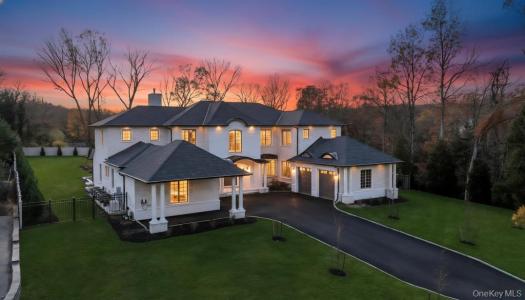 6 Gables Court, Huntington, نيويورك 11746, الولايات المتحدة