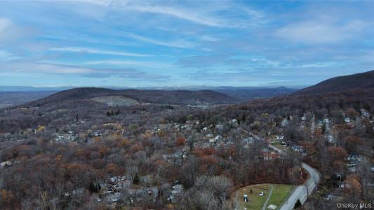 38 Sylvan Trail, Monroe, Nova Iorque 10950, Estados Unidos