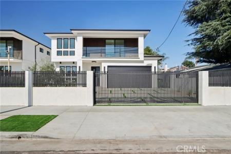 Vose Street, Van Nuys, Калифорния 91405, Соединенные Штаты