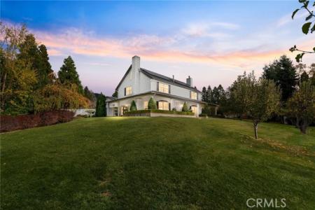 Pine Street, Yucaipa, Californie 92399, États-Unis