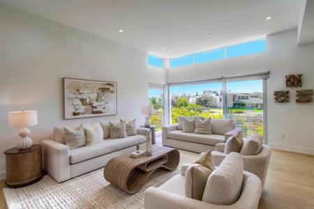 S. Cedros Ave., Solana Beach, קליפורניה 92075, ארצות הברית של אמריקה 