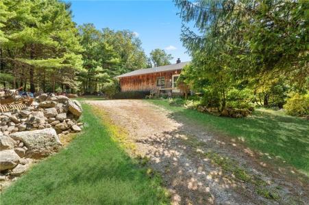 250 James Trail, Richmond, Rhode Island 02892, États-Unis