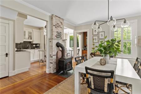 21 John Street, Newport, RI 02840, USA