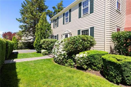 8 Sylvan Street, Newport, Rhode Island 02840, USA