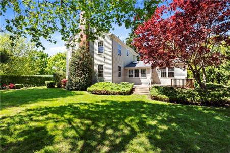 8 Sylvan Street, Newport, Rhode Island 02840, USA