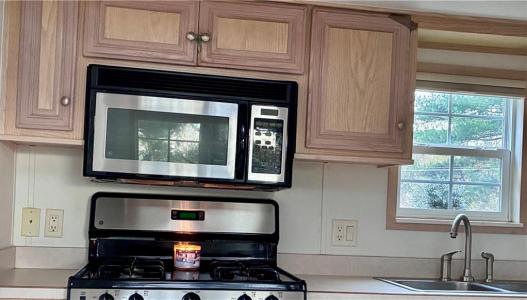 Mabel Drive, Seekonk, Massachusetts 02771, USA