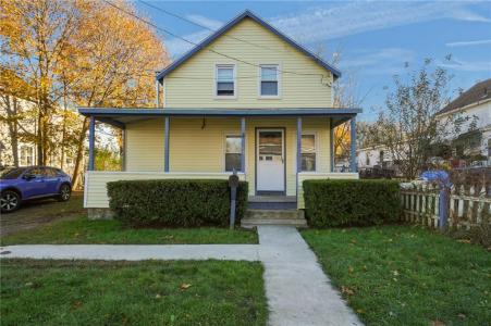 38 Pender Avenue, Warwick, RI 02889, USA