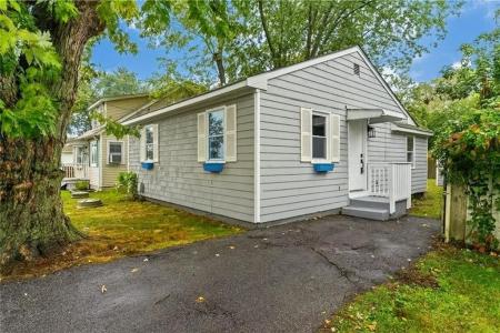 19 Curtis Street, Warwick, RI 02889, USA