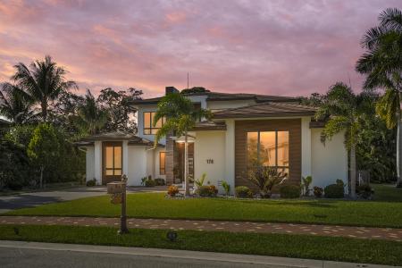 178 SE Via Lago Garda, Port Saint Lucie, فلوريدا 34952, الولايات المتحدة