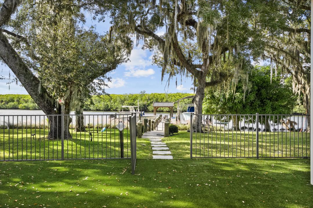 178 SE Via Lago Garda, Port Saint Lucie, فلوريدا 34952, الولايات المتحدة