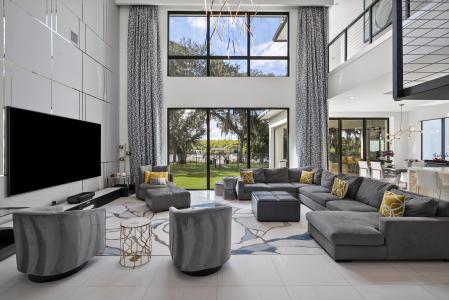 178 SE Via Lago Garda, Port Saint Lucie, Florida 34952