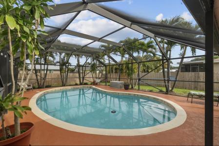 991 SE Walters Terrace, Port Saint Lucie, Floryda 34983, USA