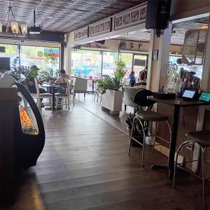 900 E atlantic, Pompano Beach, Floryda 33060, USA