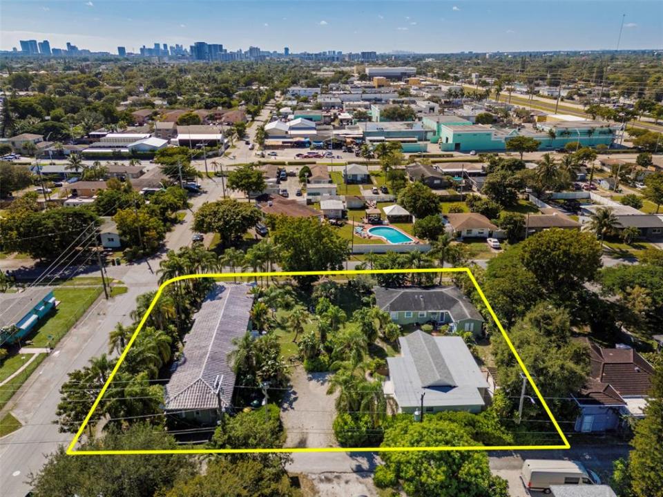 302 SW 15th St, Dania Beach, Florida 33004, HOA KỲ