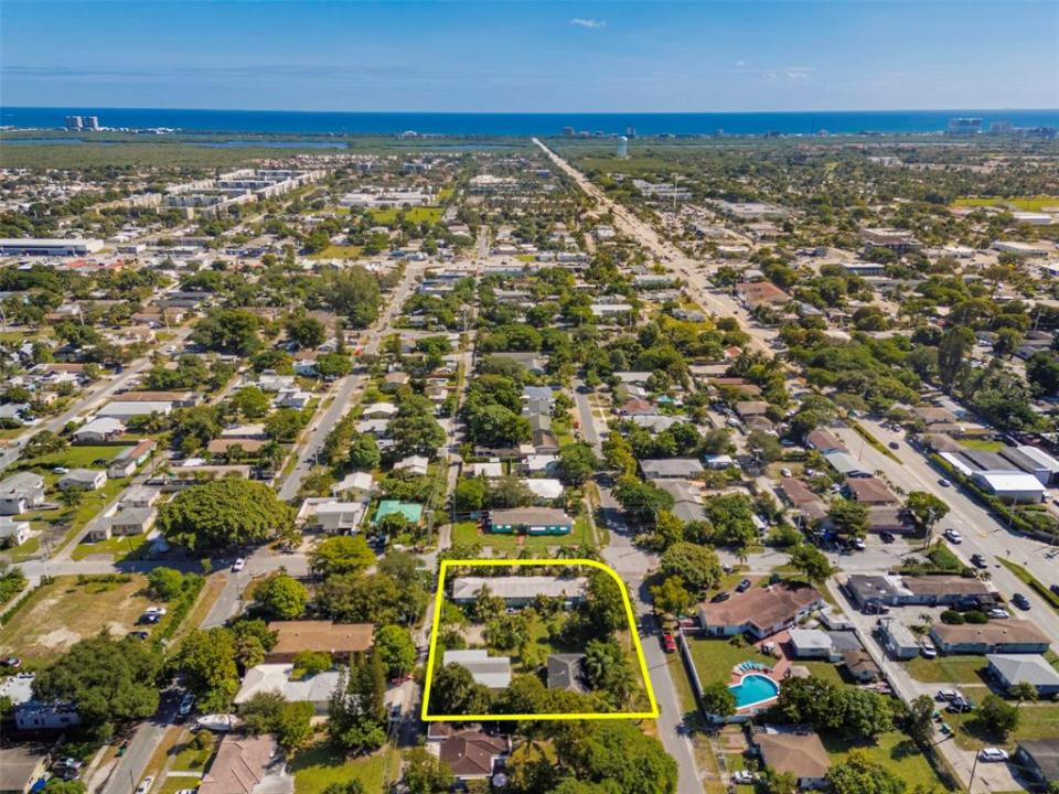 302 SW 15th St, Dania Beach, Florida 33004, HOA KỲ