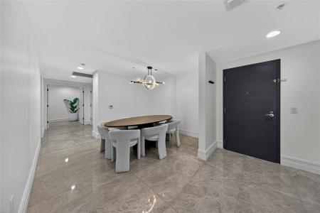 17301 Biscayne Blvd 506, Aventura, フロリダ 33160, アメリカ合衆国