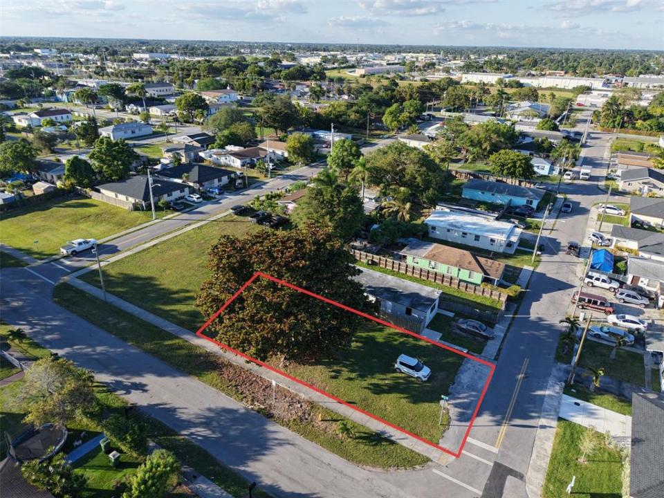548 SW 6th Ter, Homestead, Florida 33030, Estados Unidos