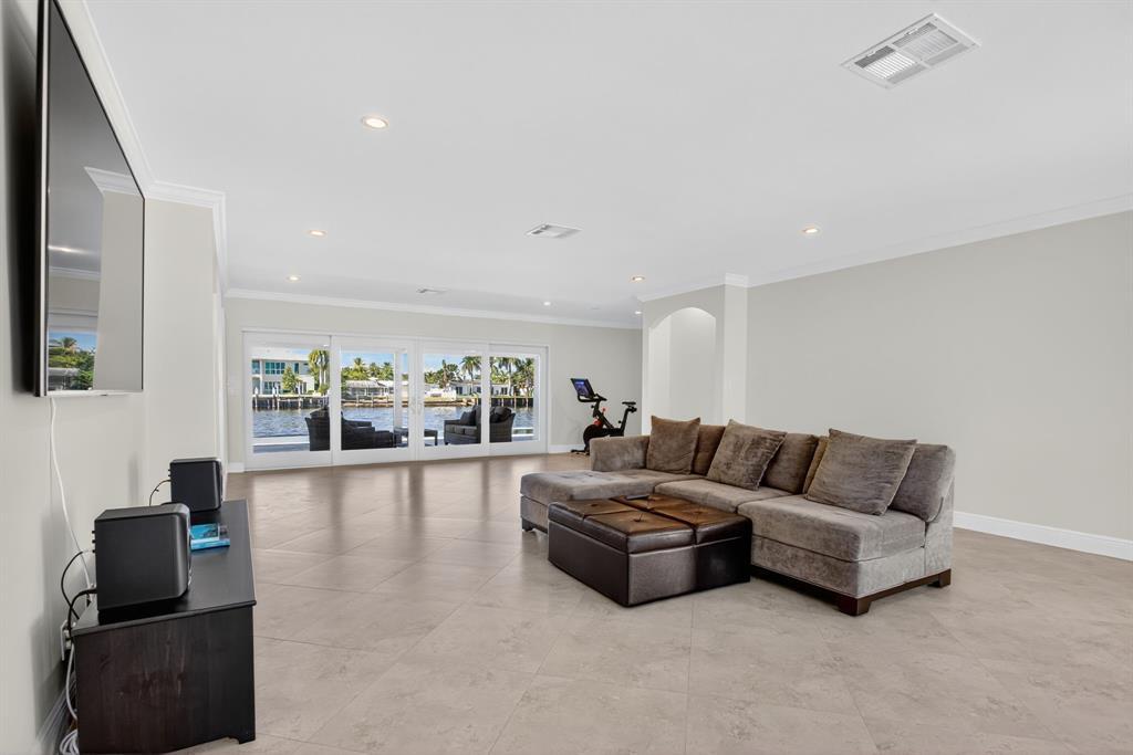 1921 W Terra Mar Drive, Terra Mar Island Est, Lauderdale By The Sea, Florida 33062