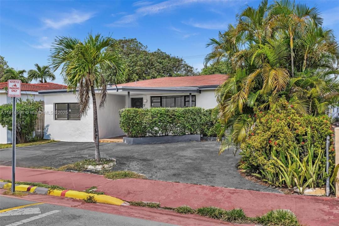 725 82nd St, Miami Beach, Flórida 33141, Estados Unidos