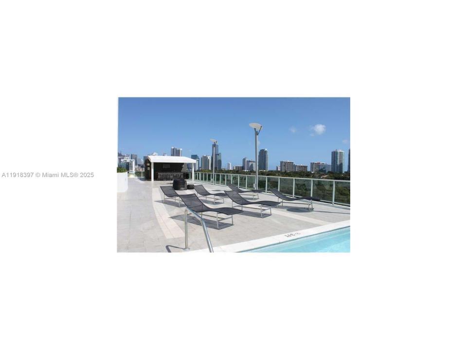 2525 SW 3 AV 704, Miami, 플로리다 33129, 미국
