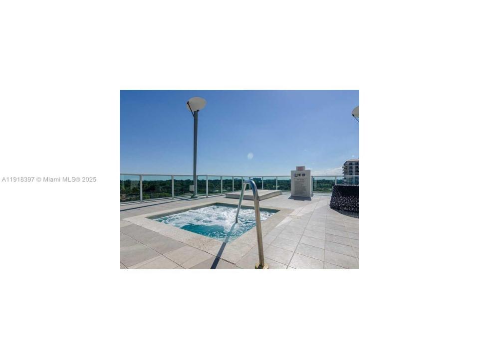 2525 SW 3 AV 704, Miami, 플로리다 33129, 미국