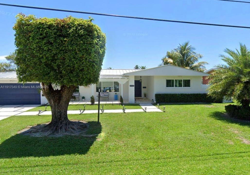 5955 SW 64th Ave, South Miami, פלורידה 33143, ארצות הברית של אמריקה 