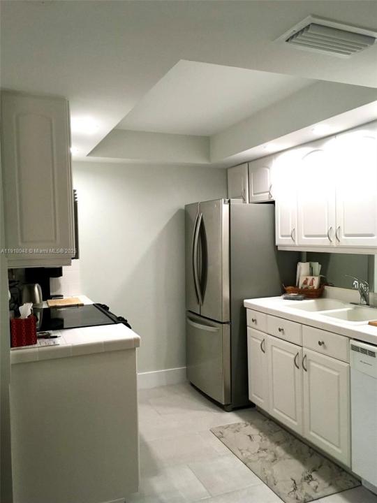 614 Executive Center Dr 104, West Palm Beach, فلوريدا 33401, الولايات المتحدة