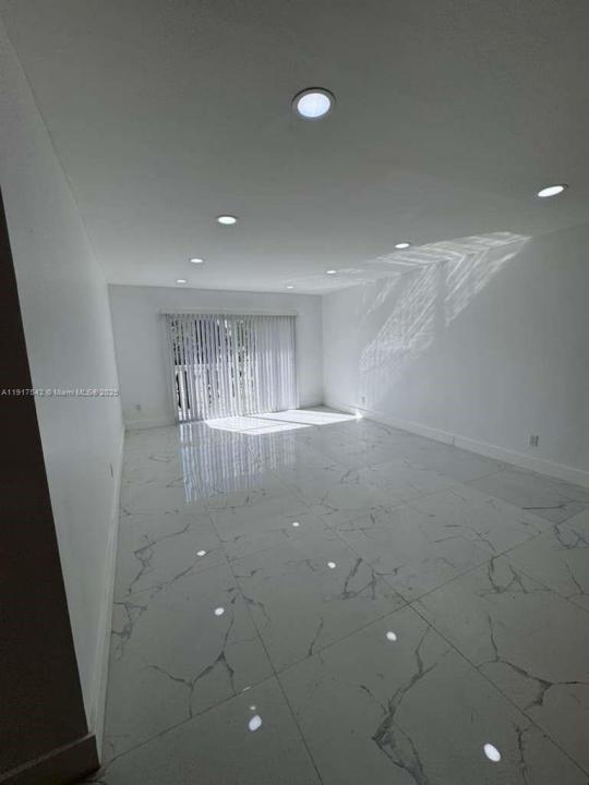 15201 NE 6th Ave C312, Miami, Florida 33162