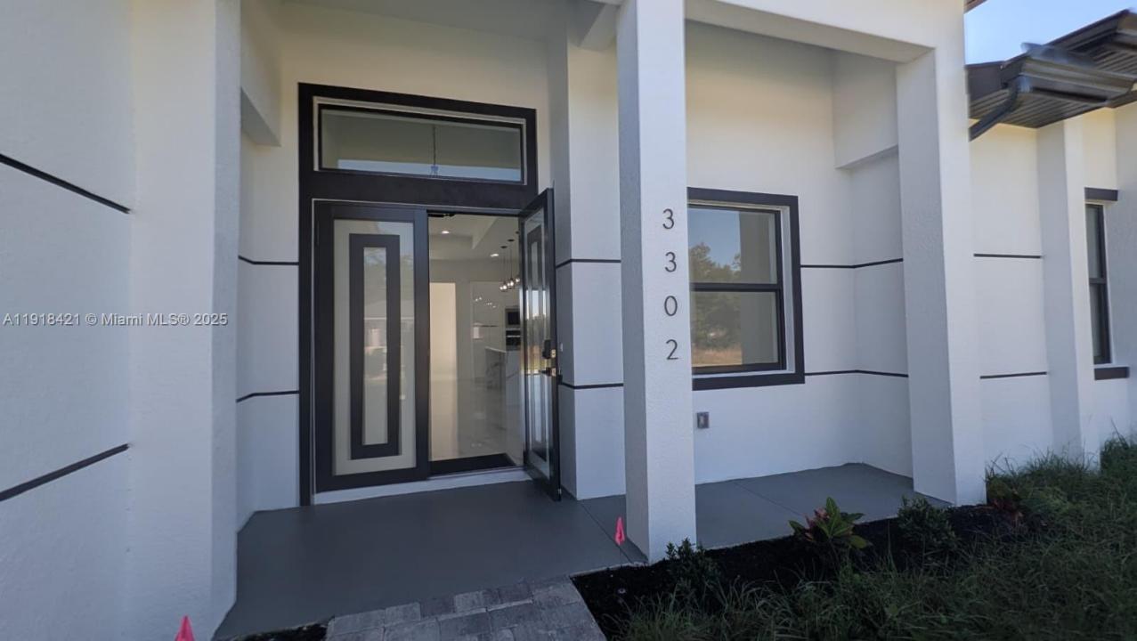 3302 E 18th St, Lehigh Acres, Florida 33972