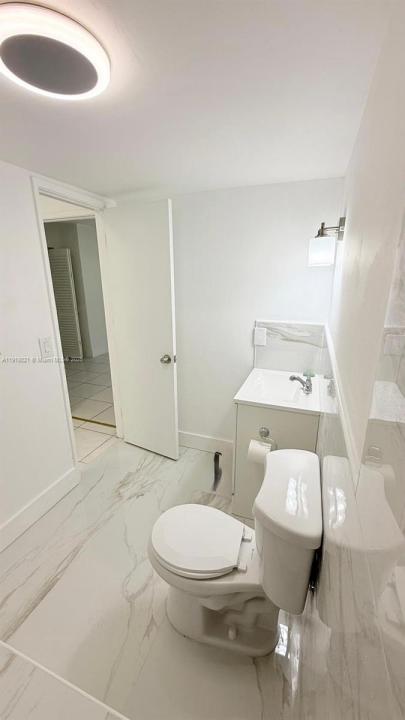 20337 NE 2nd Ave 16, Miami, Florida 33179