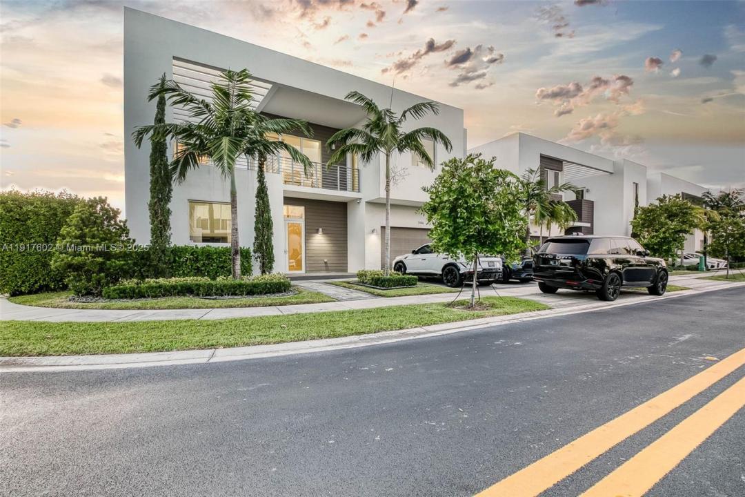 7446 NW 99th Ct, Doral, Флорида 33178, Соединенные Штаты