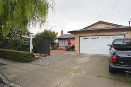 Adrian Avenue, Hayward, Califórnia 94545, Estados Unidos