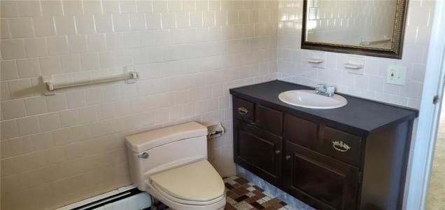 1381 Mineral Spring Avenue, North Providence, Rhode Island 02904, États-Unis