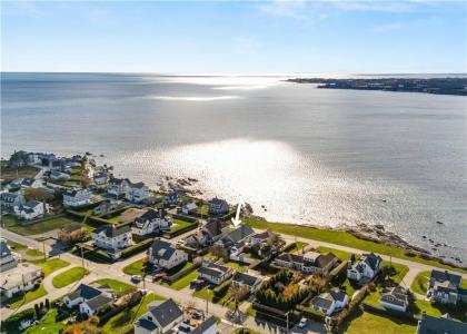 112 Esplanade, Middletown, Rhode Island 02842, Estados Unidos